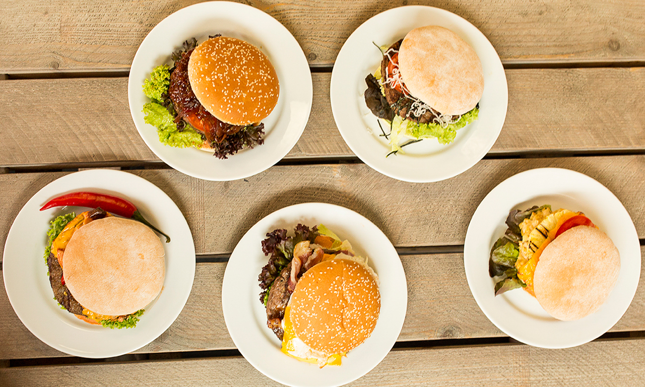 Burger-Teller von oben -  Brinkmanns Braterei